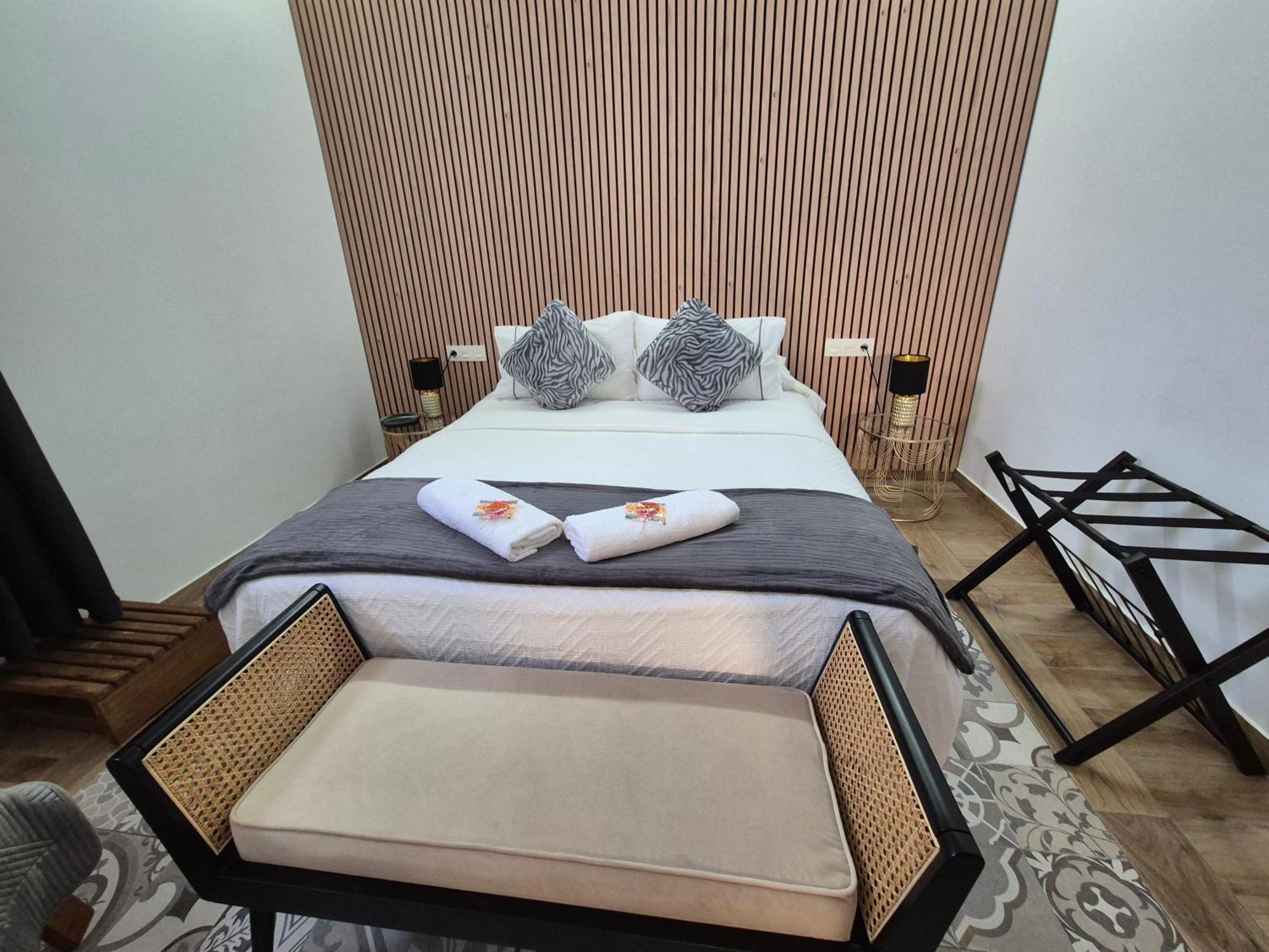 Home Suites Center Гранада Экстерьер фото